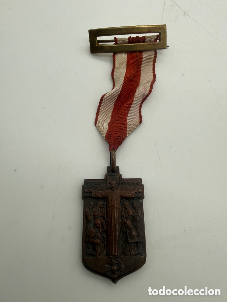 Medaillen Auszeichnungen: insignia/medalla de miembro de la Cruzada Eucar&iacute;stica