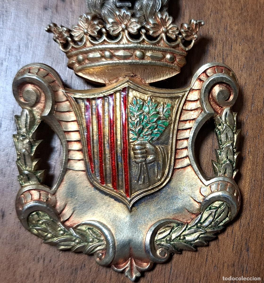 Medallas condecorativas: Medalla de concejal o alcalde de Matar&oacute; en plata, 1967