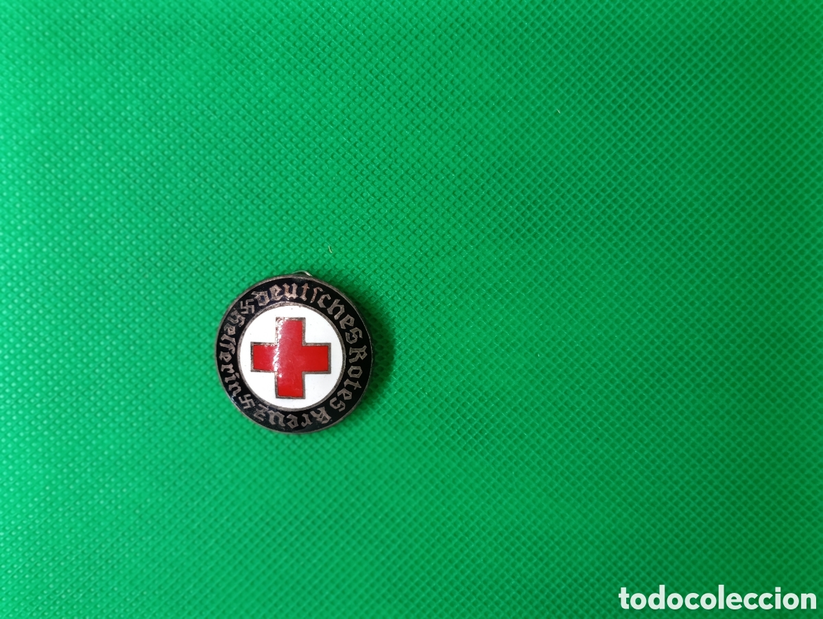 Medallas condecorativas: Insignia Broche Cruz Roja Alemana DRK Helferin - Marcaje F&R ST (Frank & Reif Stuttgart) - III Reich