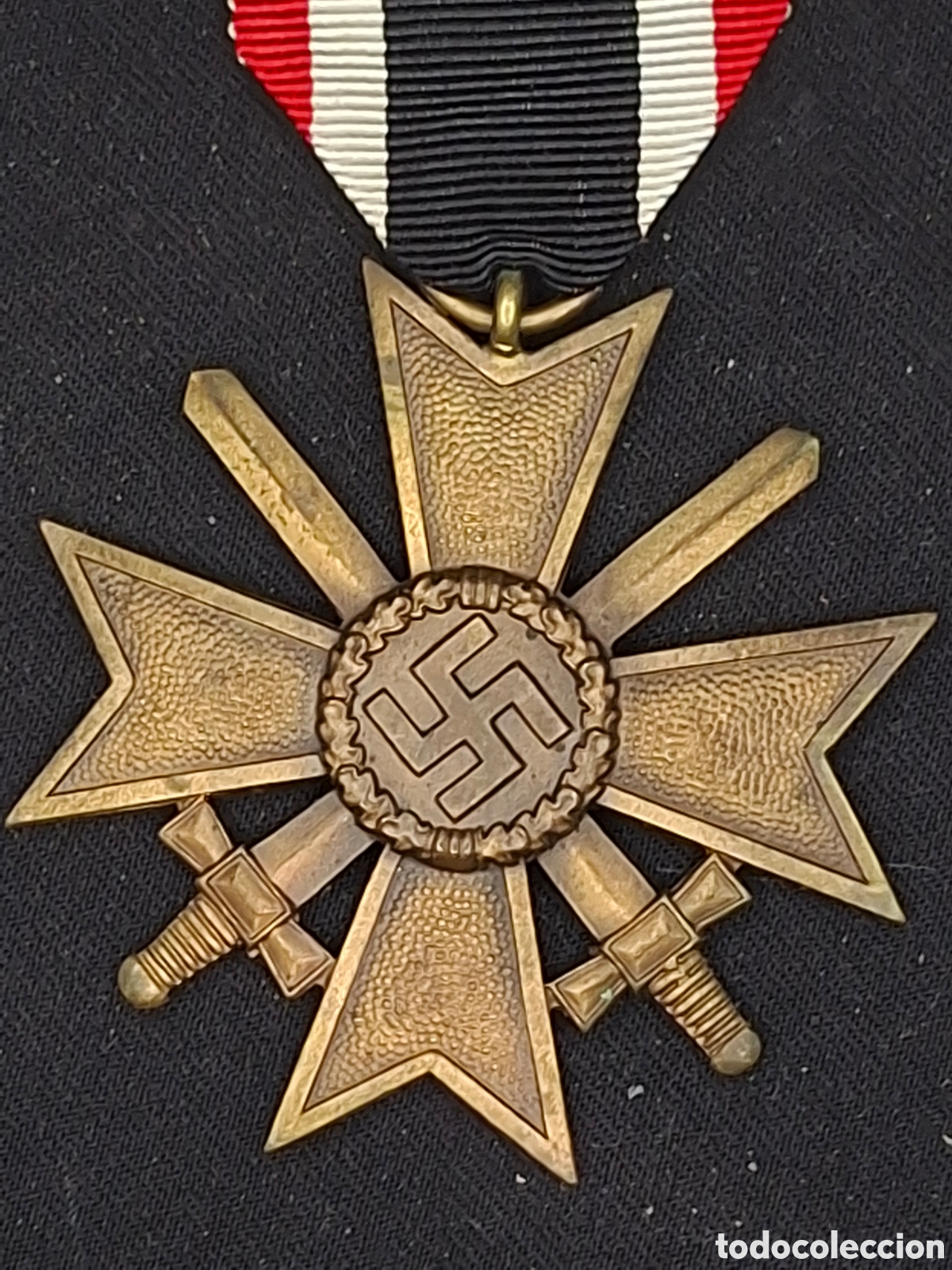 Medallas condecorativas: Cruz al M&eacute;rito de Guerra de 2&ordf; Clase con Espadas 1939..MMTC1