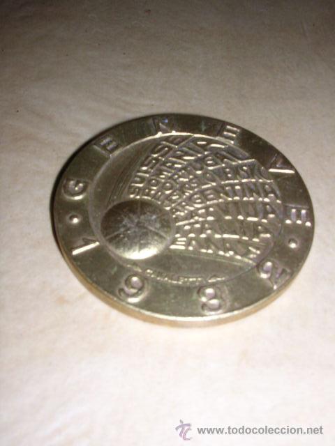 Collectionnisme sportif: BALONCESTO,-MEDALLA DE BRONCE,FIBA,1972 SPRINGFIELD 1892 MUNCHEN,REVERSO GENEVE 1932,