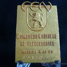 Coleccionismo deportivo: MEDALLA II CONGRESO NACIONAL DE ENTRENADORES. FEN.MADRID. AÑO 1967