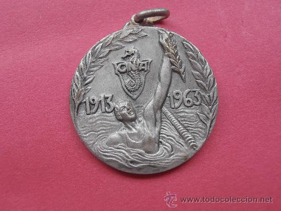 Colecionismo desportivo: Medalla del las bodas de oro de C.N.A. XXXVI travesia del puerto de Barcelona de 1.963