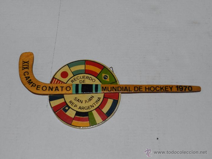 Collectionnisme sportif: (15) MEDALLA DE MADERA - HOCKEY XIX CAMPEONATO MUNDIAL DE HOCKEY 1970, SAN JUAN, REP ARGENTINA