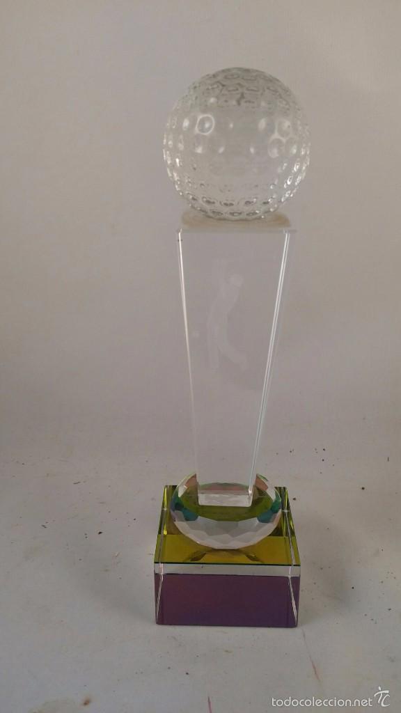 Colecionismo desportivo: Trofeo de golf de cristal. Tama&ntilde;o 20 cm de altura.