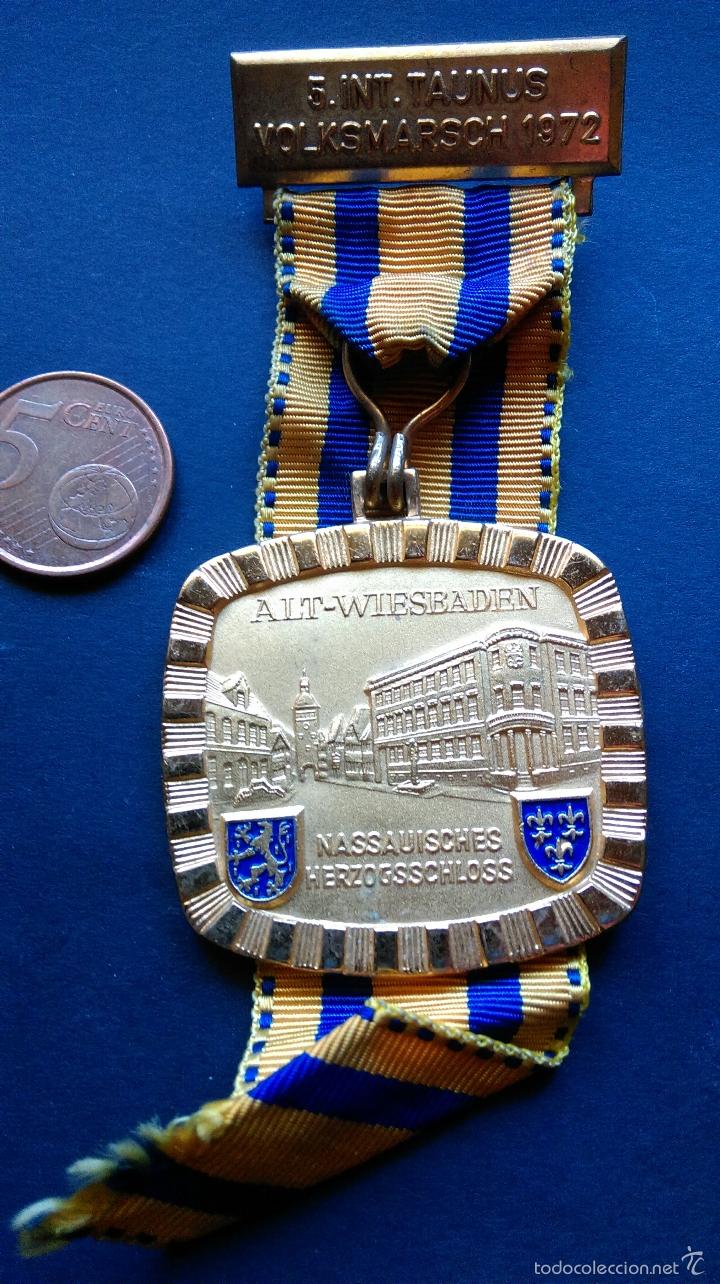 ANTIGUA MEDALLA SENDERISMO 5 INT. VOLKSWANDERN TAUNUS 1972 ALT-WIESBADEN (Coleccionismo Deportivo - Medallas, Monedas y Trofeos - Otros deportes)