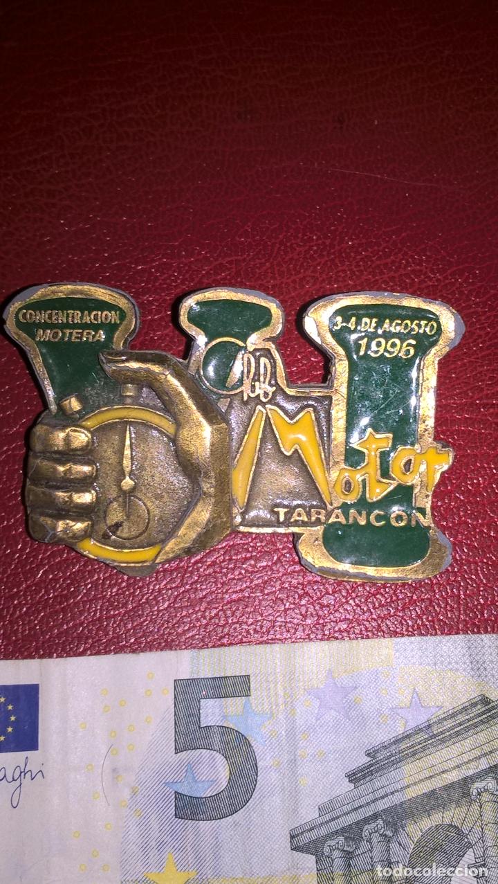 Sports collectibles: Motociclismo. Placa de concentraci&oacute;n de motos. Taranc&oacute;n 1996