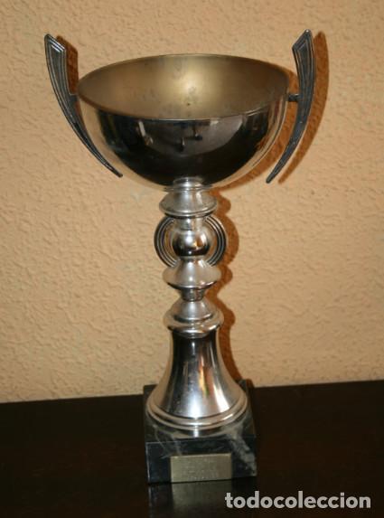Sports collectibles: COPA O TROFEO, CREPATO, FIESTAS DE CA&Ntilde;ADA DE AGRA 1998