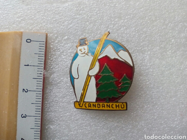 Coleccionismo deportivo: INSIGNIA DE ESQU&Iacute; CANDANCHU
