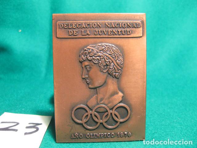 Coleccionismo deportivo: MEDALLA DELEGACI&Oacute;N NACIONAL DE LA JUVENTUD - XXVIII JUEGOS ESCOLARES NACIONALES 1974. ALTO PALLARES