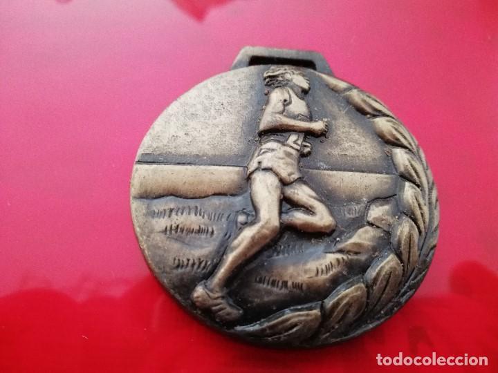 Coleccionismo deportivo: MEDALLA DE LA 1&ordf; CURSA (CARRERA) DEL COLEGIO MEN&Eacute;NDEZ PIDAL DE BARCELONA (19 Junio 1993)