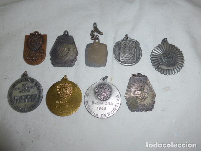 Sports collectibles: Lote de 9 medalla antigua de deporte de Badalona, a&ntilde;os 50 a 70. medallas originales. billar.