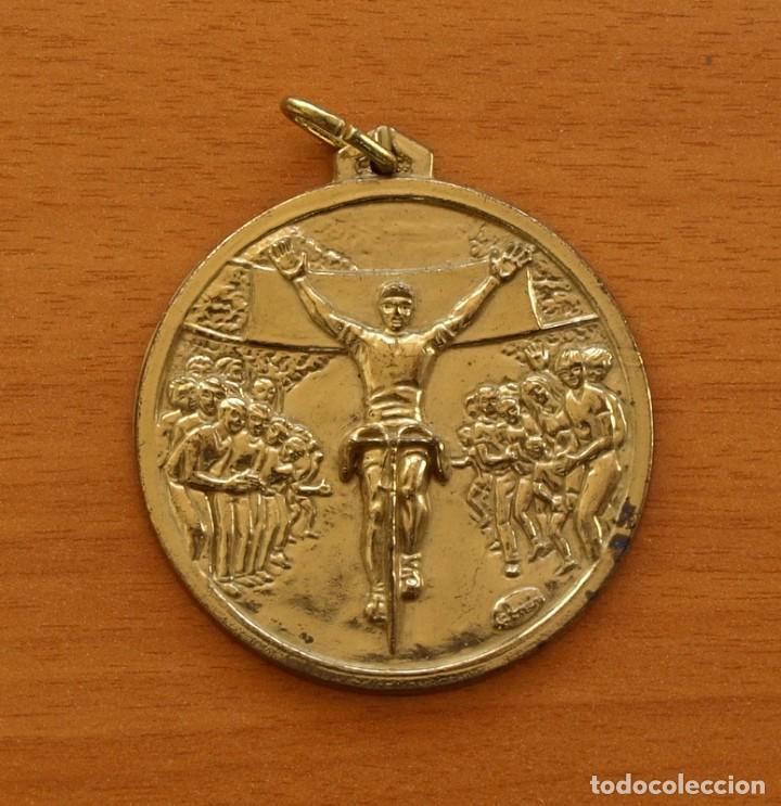 Coleccionismo deportivo: Medalla de Ciclismo - Di&aacute;metro 5'5 cm.