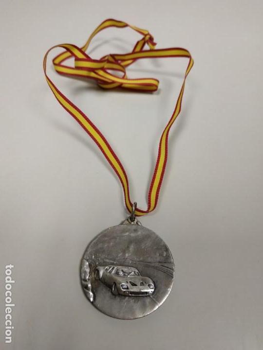 Coleccionismo deportivo: 419- MEDALLA 3.5 CMS ASISTENCIA RENAULT RALLYE FERROL A&Ntilde;O 1979 N&ordm; 4