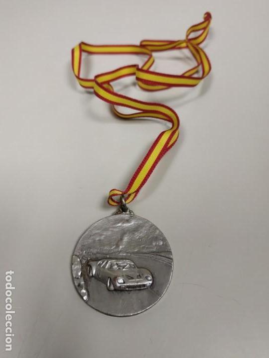 Coleccionismo deportivo: 419- MEDALLA 3.5 CMS ASISTENCIA RENAULT RALLYE FERROL A&Ntilde;O 1979 N&ordm; 5