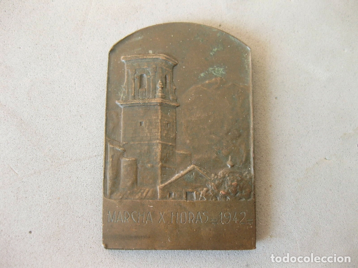 Coleccionismo deportivo: PLACA O MEDALLA DE LA MARCHA X HORAS DE PE&Ntilde;ALARA - 1942 - GUADARRAMA