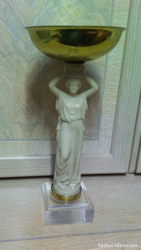 Coleccionismo deportivo: TROFEO FIGURA ROMANA