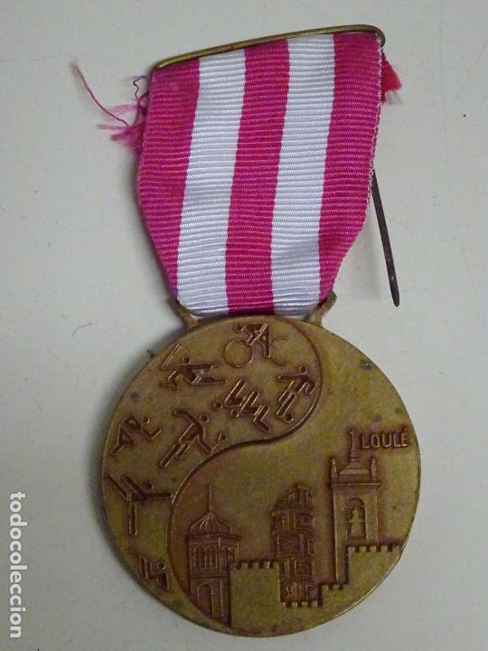 Collectionnisme sportif: MEDALLA DEPORTIVA ? LOUL&Eacute; PORTUGAL ? 18 GR