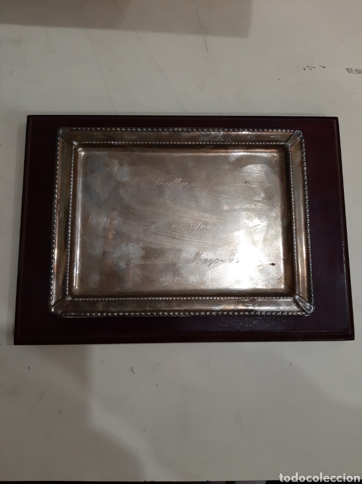 Coleccionismo deportivo: 16x13 bandeja plata soporte madera 22x16 25 Rally do Lac&oacute;n Carballi&ntilde;o mayo 91