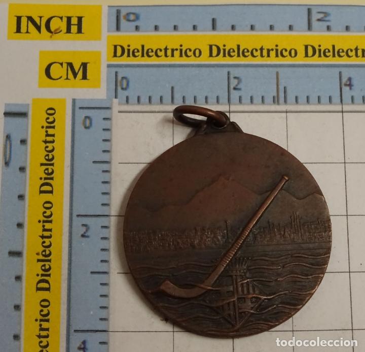 Sammelleidenschaft Sport: MEDALLA MEDALL&Oacute;N FC HOCKEY XLIX CAMPEONATOS DE ESPA&Ntilde;A I CATEGOR&Iacute;A BARCELONA 1966. 20 GR