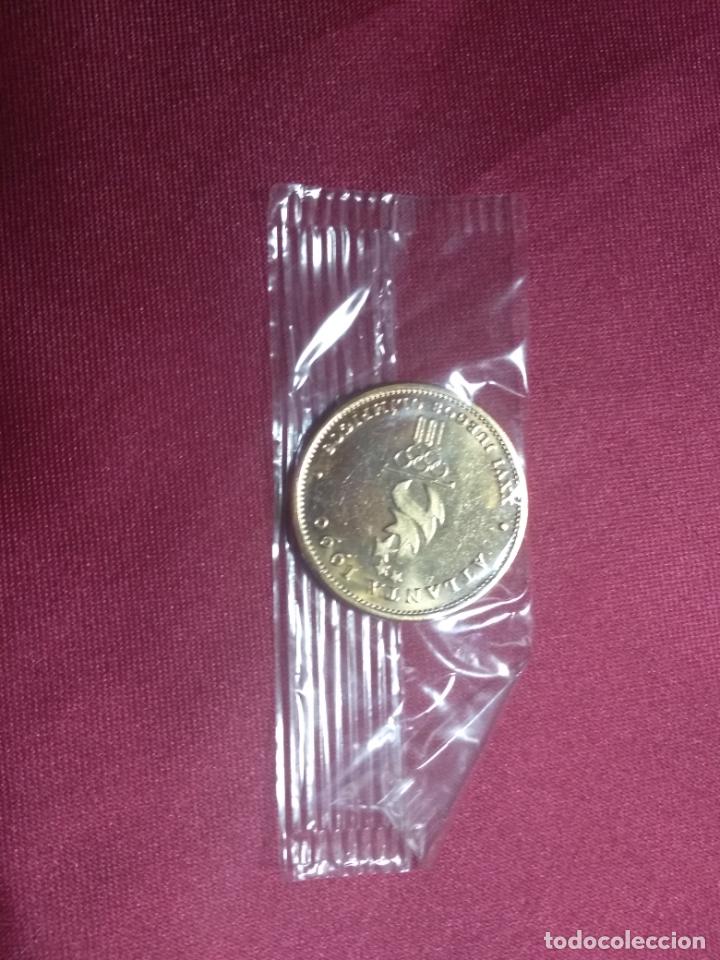 Sports collectibles: MONEDA CONMEMORATIVA JUEGOS OLIMPICOS ATLANTA 1996. NUEVA EN SU BOLSA SIN ABRIR