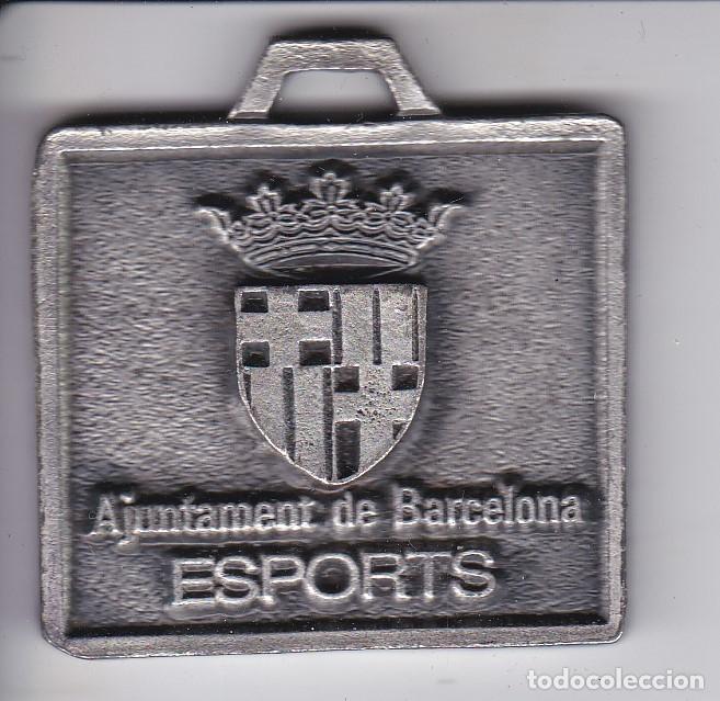 Coleccionismo deportivo: MEDALLA DEL AJUNTAMENT DE BARCELONA DE ESPORTS - GRAN PREMIO SAN MIGUEL