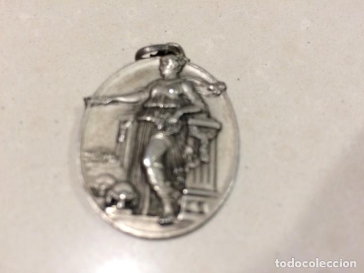 Coleccionismo deportivo: Medalla de Plata Motociclismo o Automobilismo - 1933