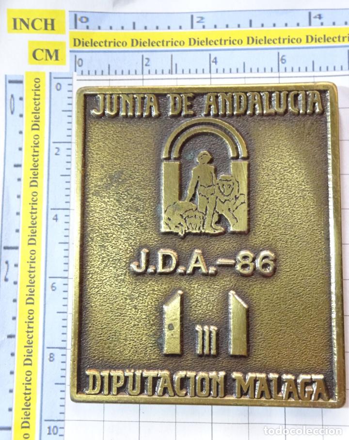 Collectionnisme sportif: MEDALLA MEDALL&Oacute;N DE LOS JUEGOS DEPORTIVOS DE ANDALUC&Iacute;A M&Aacute;LAGA 86 1986. 120GR