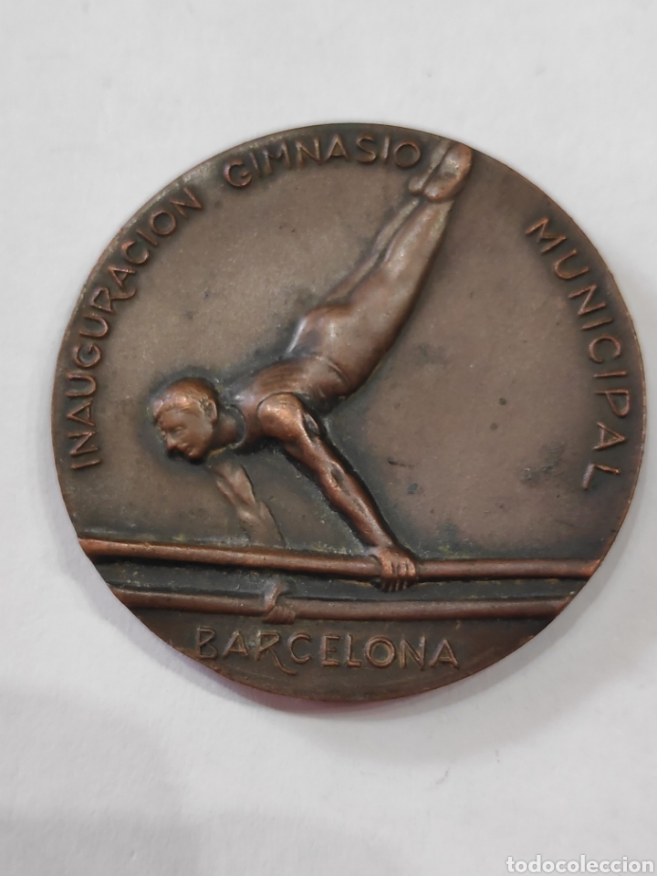 MEDALLA DE INAUGURACIÓN GIMNASION MUNICIPAL BARCELONA 1959 (Coleccionismo Deportivo - Medallas, Monedas y Trofeos - Otros deportes)