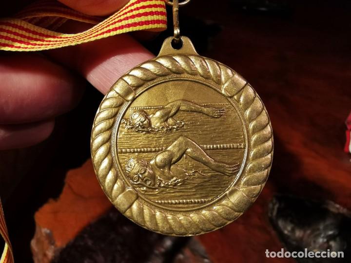 Colecionismo desportivo: MEDALLA TRAVESSIA A NADO C.. N. HOSPITALET VANDELLOS
