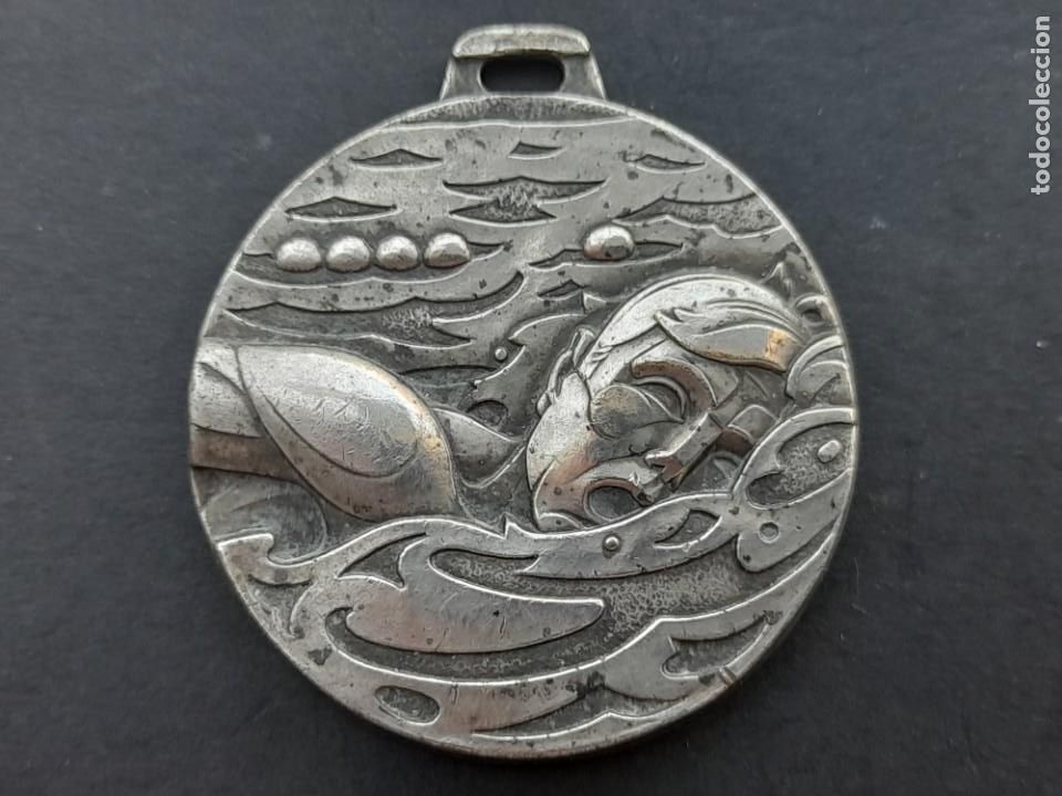 Coleccionismo deportivo: Preciosa medalla vintage de natacion