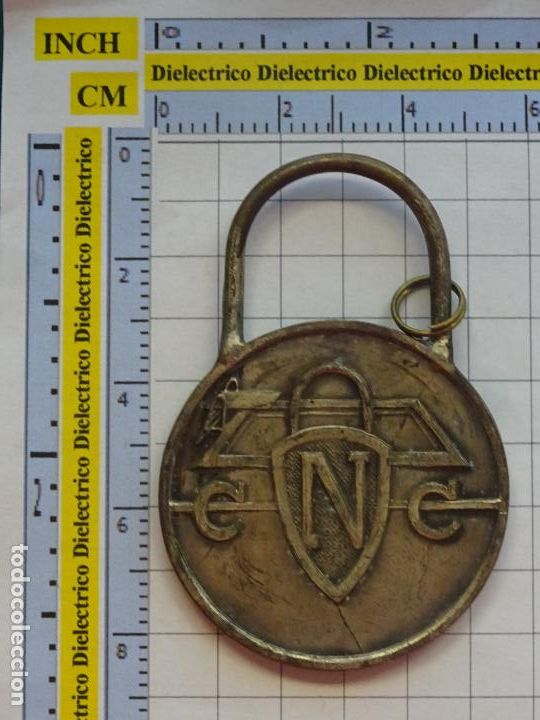 Sammelleidenschaft Sport: MEDALLA DE NATACI&Oacute;N. CNC CLUB NATACI&Oacute;N CANDADO M&Aacute;LAGA. A&Ntilde;OS 60 70. 70 GR