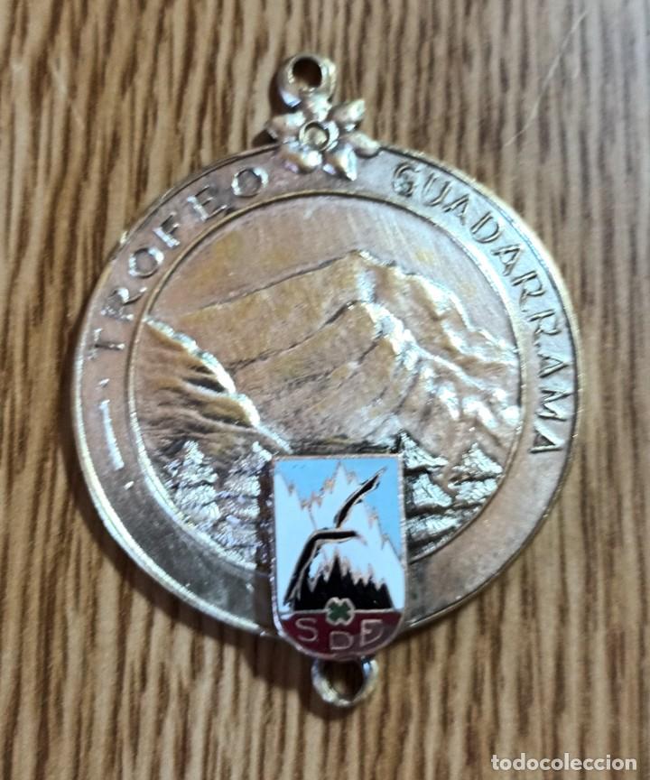 Coleccionismo deportivo: MEDALLA ESQUI / ALPINISMO - TROFEO GUADARRAMA - S.D.E. - 1954-1955