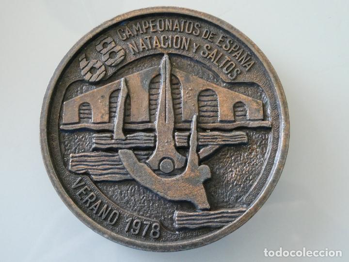 Collectionnisme sportif: MEDALLA DE DEPORTES. CAMPEONATOS ESPA&Ntilde;A DE NATACI&Oacute;N Y SALTOS ORENSE 1978 160GR