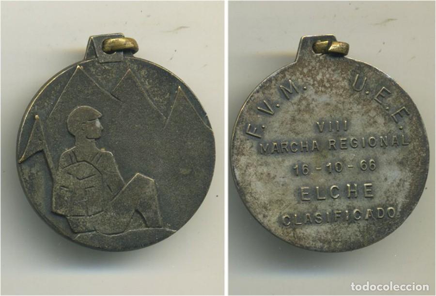 Sports collectibles: MEDALLA VIII MARCHA REGIONAL 16-10-66 ELCHE F.V.M. U.E.E. 3,5 CM DE DIAMETRO
