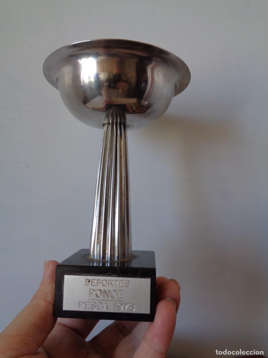 Collectionnisme sportif: &iexcl;&iexcl;TROFEO, DEPORTES: PESCA. A&Ntilde;O.- 1973. Estilo GRECIA ANTIGUA. PEBETERO. !! C-10.