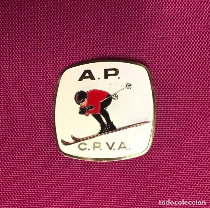 Coleccionismo deportivo: C.P.V.A.-A. P. VALLE DE ARAN, PLACA BROCHE