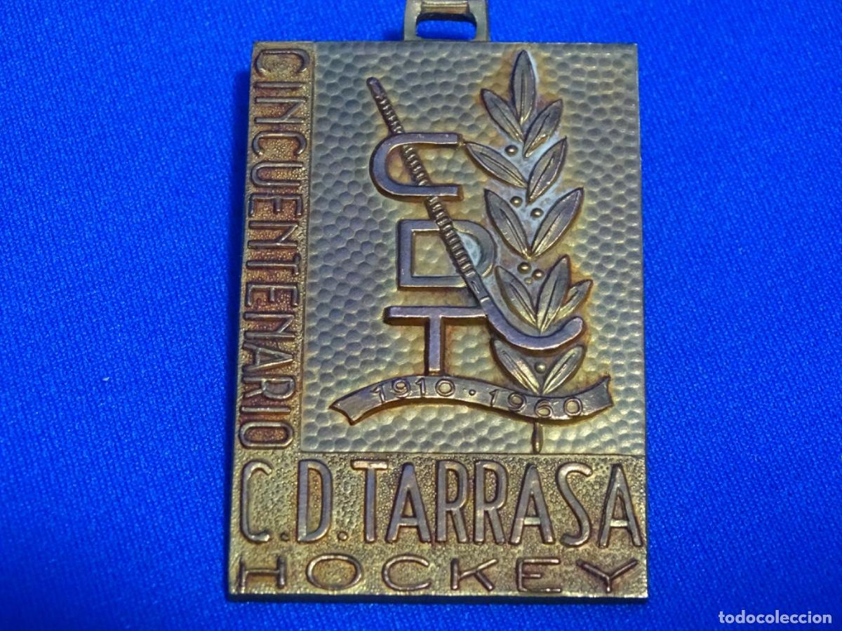 Collezionismo sportivo: MEDALLA CINCUENTENARIO C. D. TARRASA HOCKEY TORNEO INTERNACIONAL 1961