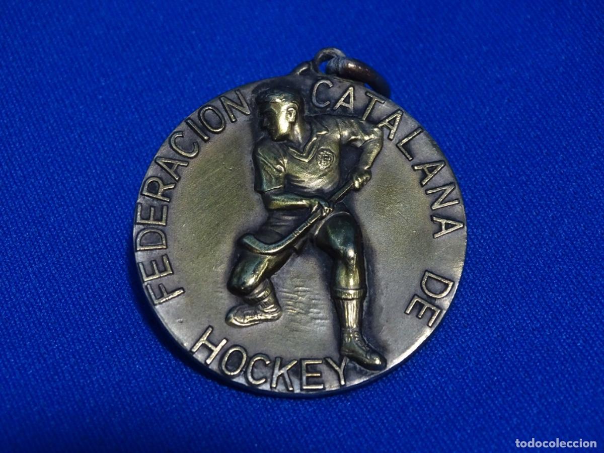 Coleccionismo deportivo: MEDALLA FEDERACI&Oacute;N CATALANA HOCKEY CAMPE&Oacute;N 1&ordf; DIVISI&Oacute;N 1960-61.