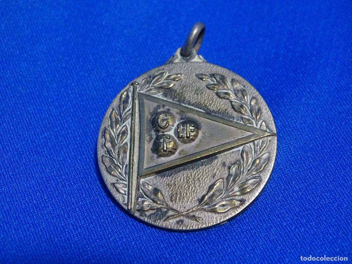 Coleccionismo deportivo: MEDALLA I TORNEO HOCKEY SALA INTERNACIONAL LES FONTS AGOSTO 1959.