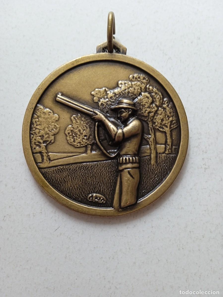 Coleccionismo deportivo: MEDALLA BRONCE CEBRI&Aacute;N TIRO AL PLATO DI&Aacute;METRO 57 mm NUEVA