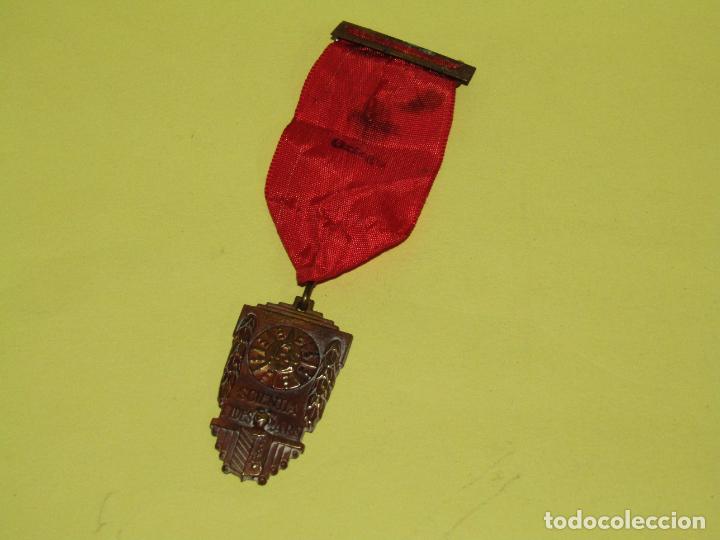 Coleccionismo deportivo: Antigua Medalla Condecoraci&oacute;n Escolar en Griego y Otra ART DECO ARTDECO - SCIENTIA FIDES ARS