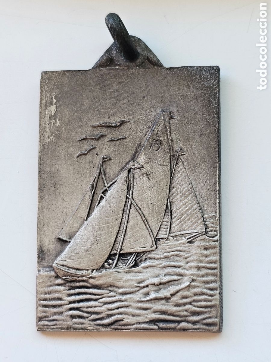 Colecionismo desportivo: Magn&iacute;fica medalla C.N.A.M Regata internacional Arenys de Mar Port Vendres 1960