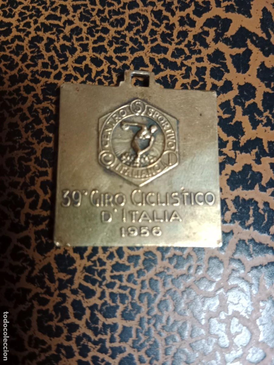 Coleccionismo deportivo: MEDALLA CENTRO SPORTIVO ITALIANO - 1956 39 GIRO CICLISTICO DE ITALIA D&acute;ITALIA - MADONNA DI MONTENERO