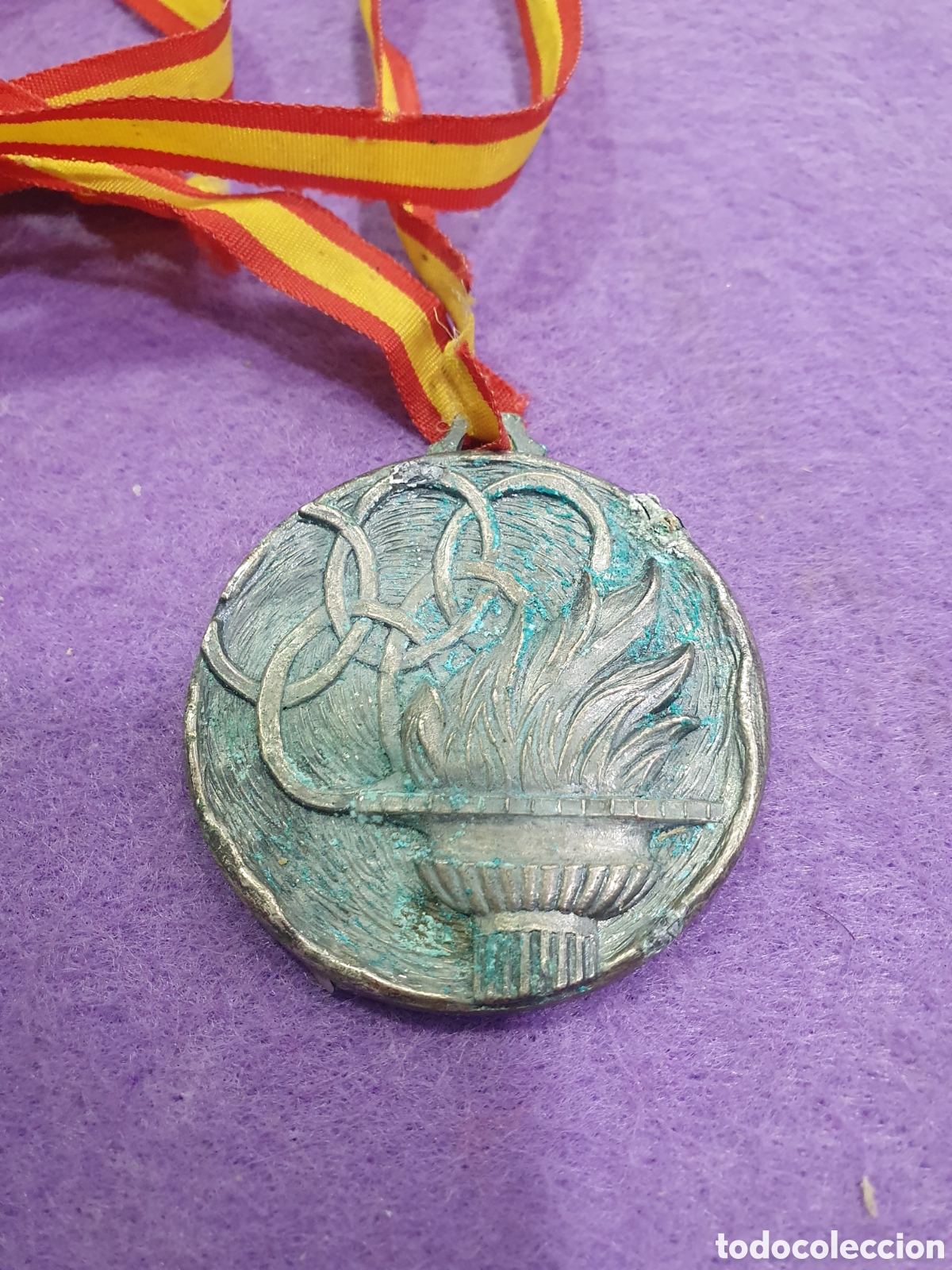 Coleccionismo deportivo: Medalla Ferrol. Tracci&oacute;n Cuerda. Deportes. (L102)