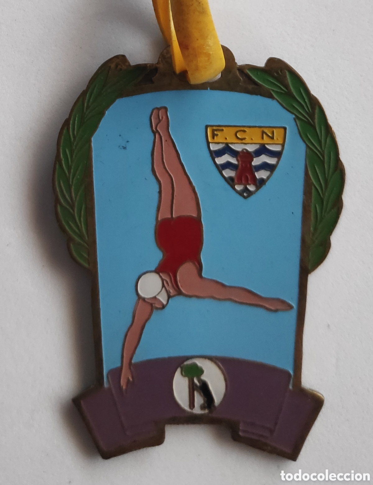 Coleccionismo deportivo: ANTIGUA MEDALLA NATACION MADRID F.C.N