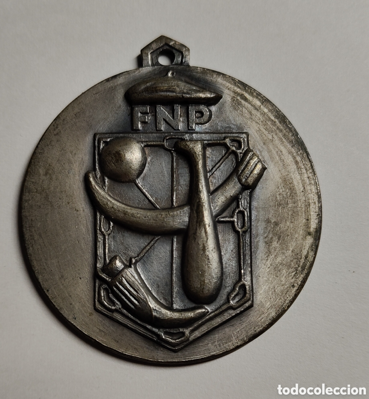 Coleccionismo deportivo: antigua medalla - metal - federacion navarra de pelota - car01
