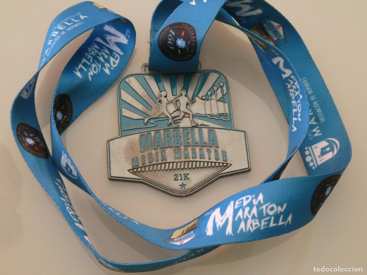 Sammelleidenschaft Sport: MEDALLA MEDALL&Oacute;N DE ATLETISMO 32 MEDIA MARAT&Oacute;N MARATHON DE MARBELLA M&Aacute;LAGA. 70GR