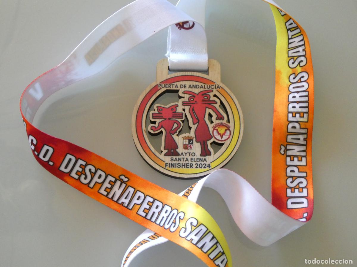 Collectionnisme sportif: MEDALLA MEDALL&Oacute;N DEPORTIVO ATLETISMO TRAIL MARCHA. SANTA ELENA 2024 JAEN DESPE&Ntilde;APERROS. 40GR