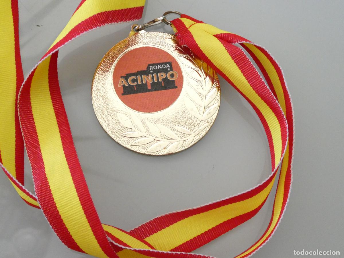 Coleccionismo deportivo: MEDALLA DEPORTIVA ATLETISMO MARCHA RUNNING. CARRERA RONDA ACINIPO. 60GR